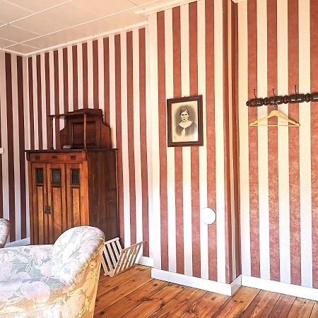 Am Lindenplatz Bed and Breakfast Crinitz Buitenkant foto