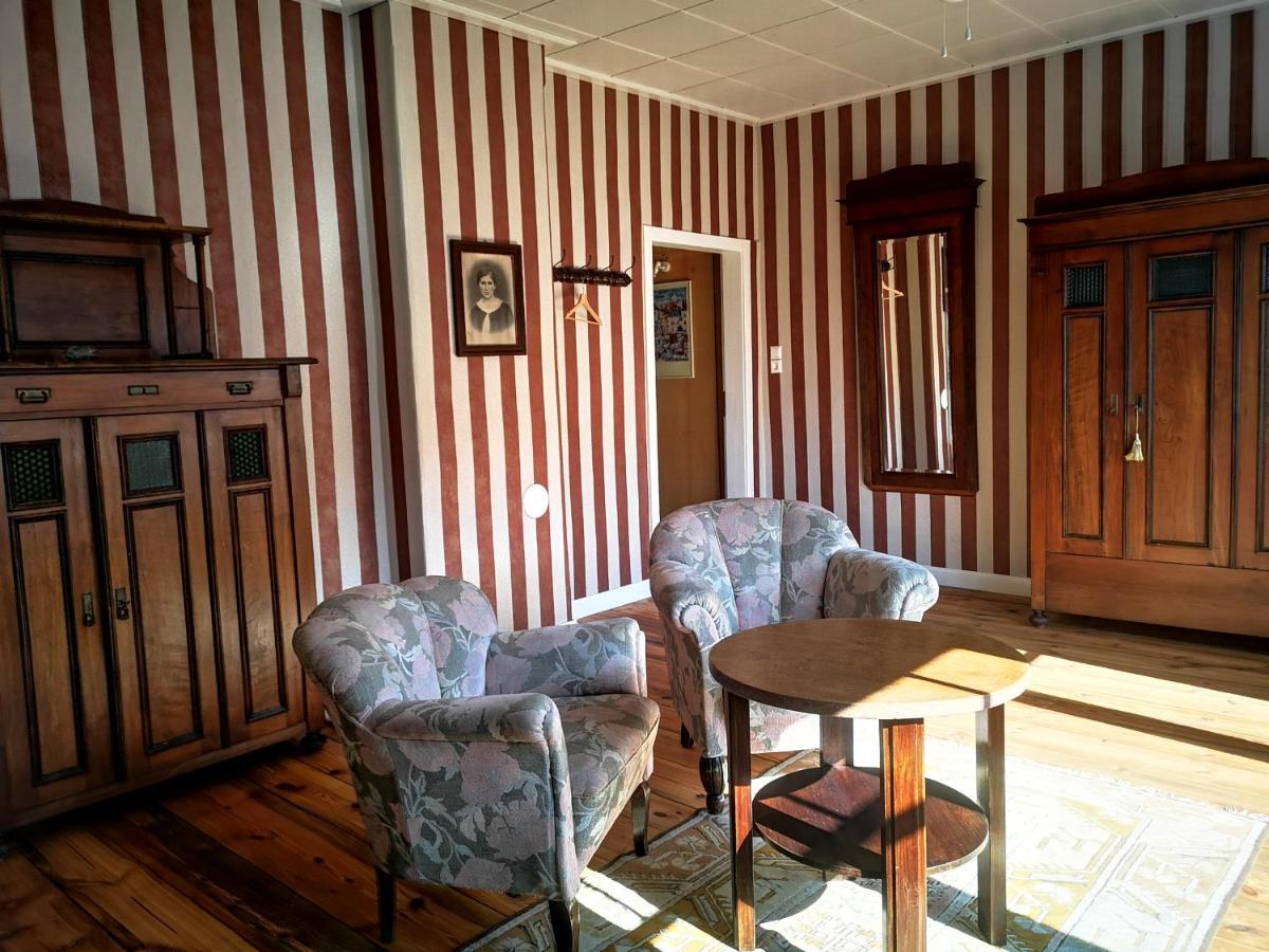 Am Lindenplatz Bed and Breakfast Crinitz Kamer foto